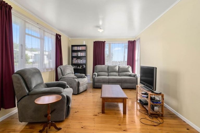 Photo of property in 1 Bellingham Crescent, Fordlands, Rotorua, 3015