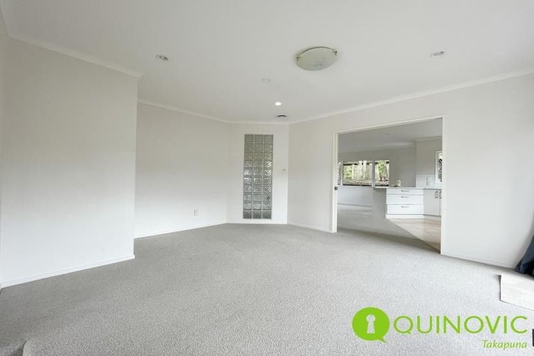 Photo of property in 28 Mulgan Way, Browns Bay, Auckland, 0630