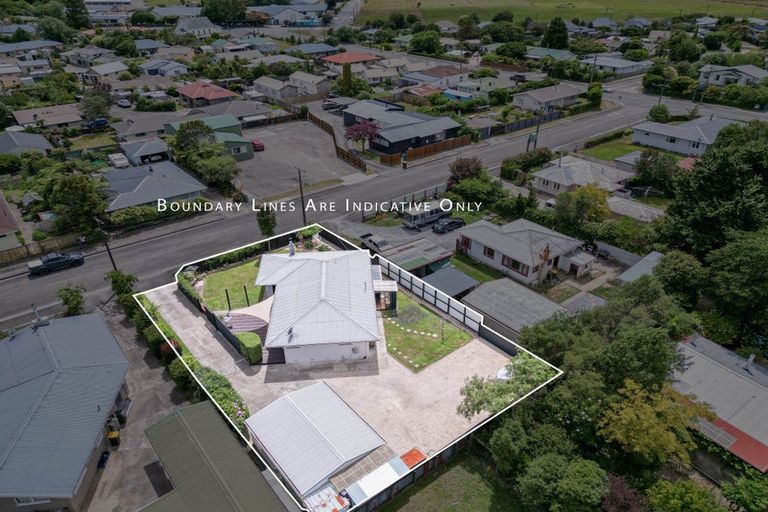 Photo of property in 6 Edinburgh Street, Takaka, 7110