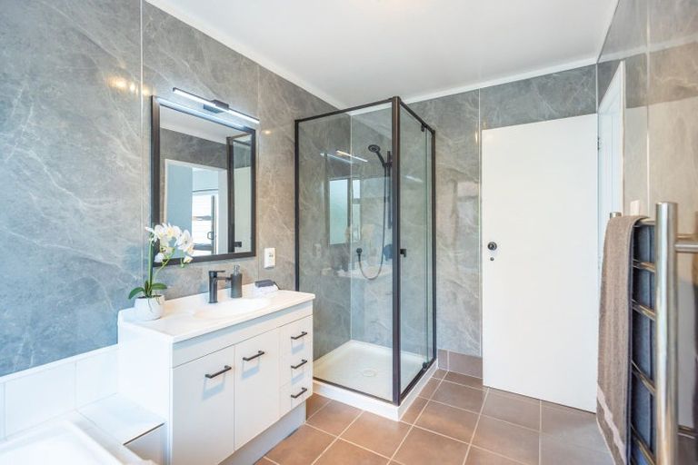 Photo of property in 11 Stirling Place, Dinsdale, Hamilton, 3204