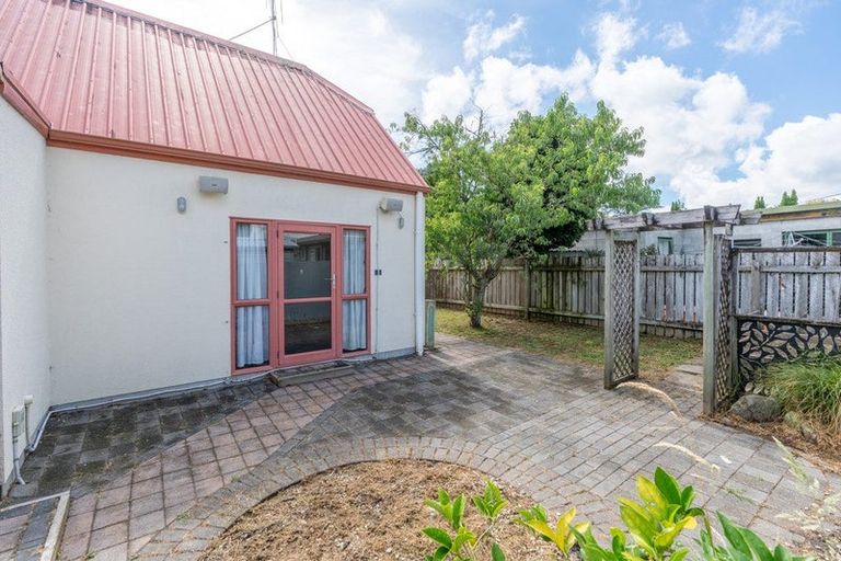 Photo of property in 23 Knighton Road, Hillcrest, Hamilton, 3216