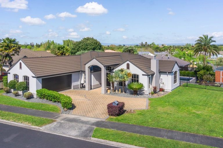 Photo of property in 11 Gavin Heights, Rototuna, Hamilton, 3210