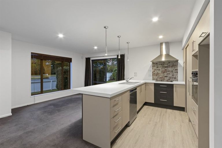 Photo of property in 6 Bezar Green, Aidanfield, Christchurch, 8025