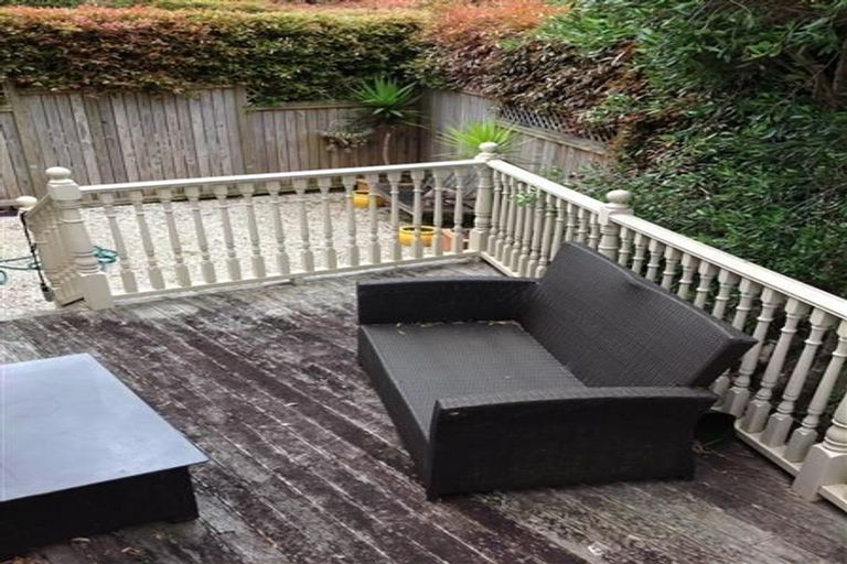 Photo of property in 1/6 Georgia Terrace, Albany, Auckland, 0632