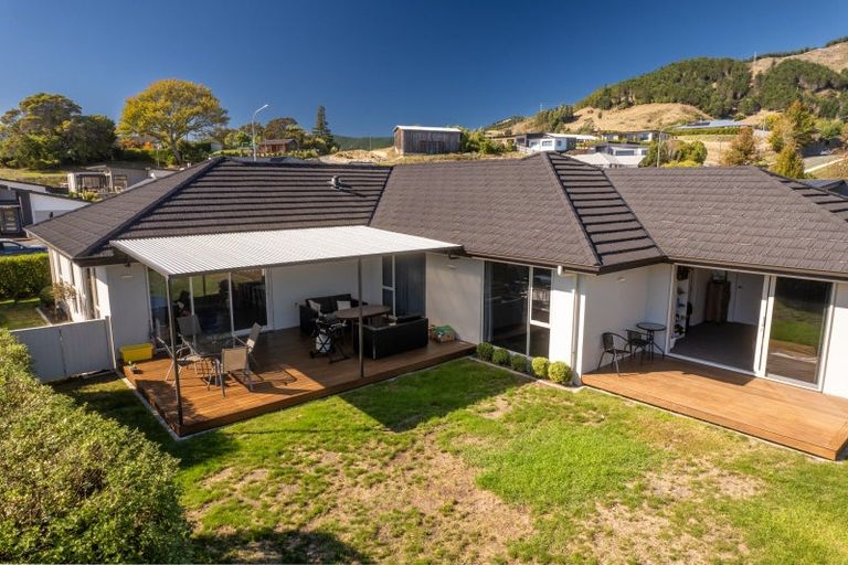 Photo of property in 32 Hart Road, Richmond, 7020