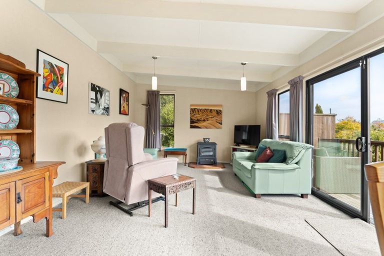 Photo of property in 23 Howard Street, Macandrew Bay, Dunedin, 9014