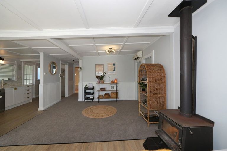 Photo of property in 7 Williamson Road, Clive, 4102