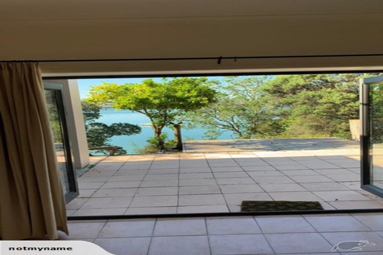 Photo of property in 83 Ferry Parade, Herald Island, Auckland, 0618
