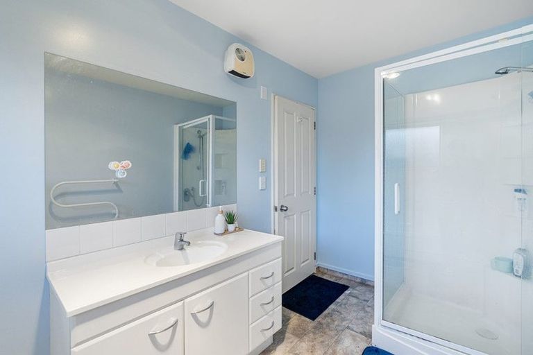 Photo of property in 27 Ti Rakau Drive, Woolston, Christchurch, 8023