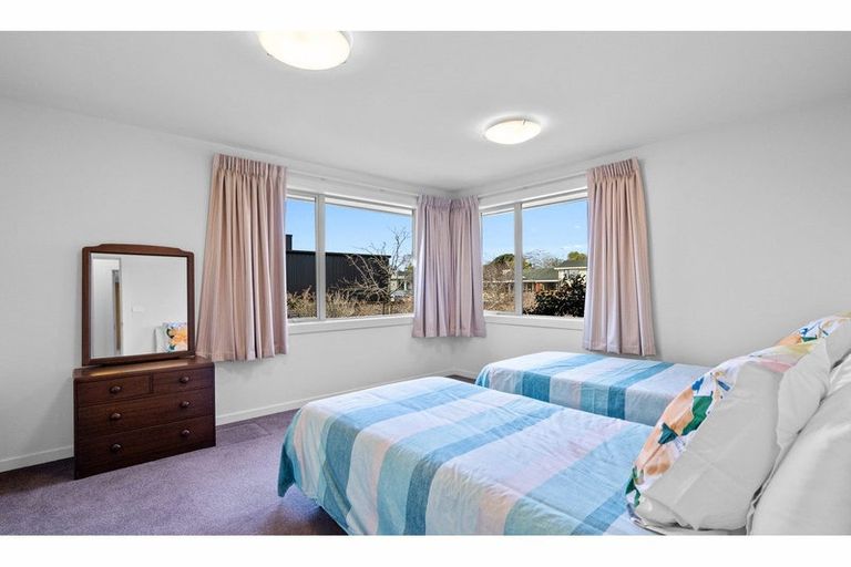 Photo of property in 48 Welsh Road, Winton, 9720