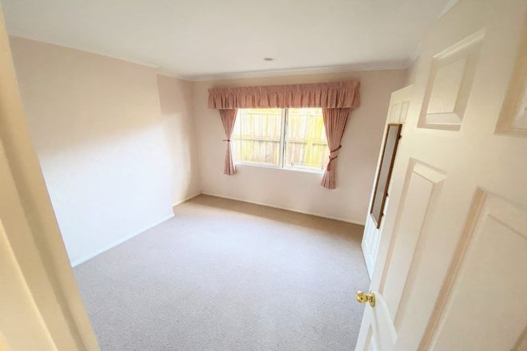 Photo of property in 22 Nuneaton Drive, Flat Bush, Auckland, 2019