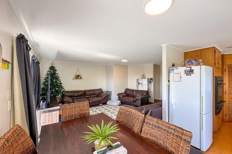 Photo of property in 1/1 Nigel Road, Browns Bay, Auckland, 0630