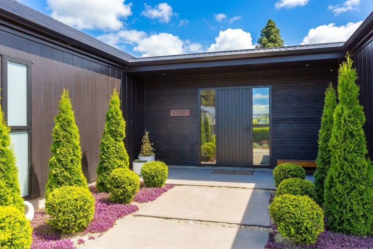 Photo of property in 4 Cotterville Crescent, Greytown, 5712