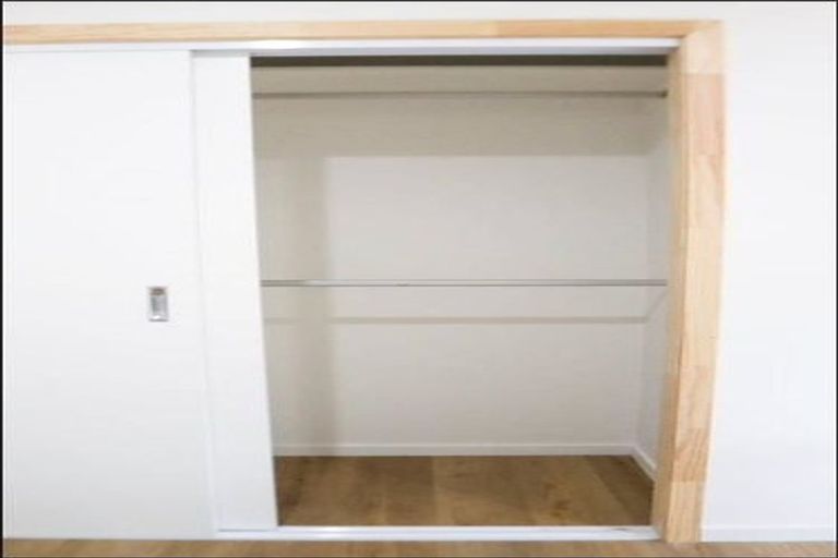 Photo of property in 17 Lemnos Place, Titirangi, Auckland, 0604