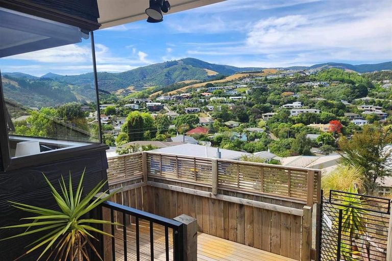 Photo of property in 2/14 Jerningham Street, Enner Glynn, Nelson, 7011