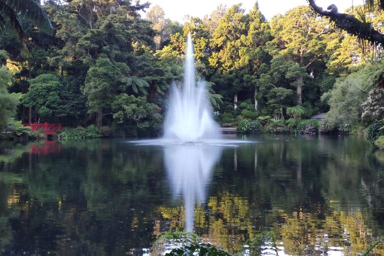 Photo of property in 20 Victoria Road, New Plymouth, 4310