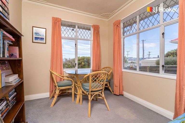 Photo of property in 135 Tomahawk Road, Andersons Bay, Dunedin, 9013