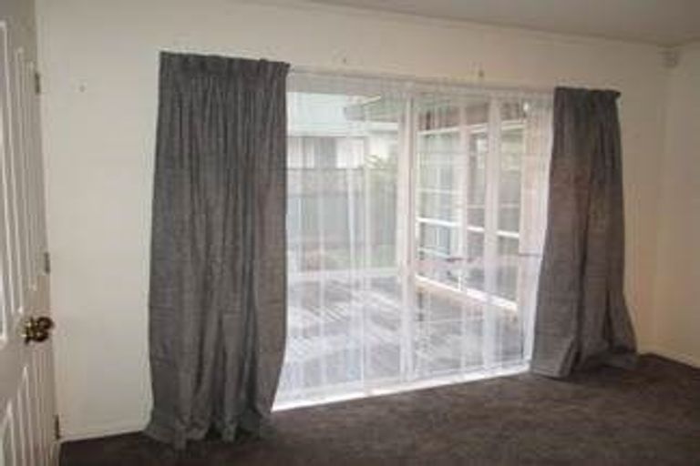 Photo of property in 2/75 Jellicoe Road, Manurewa, Auckland, 2102