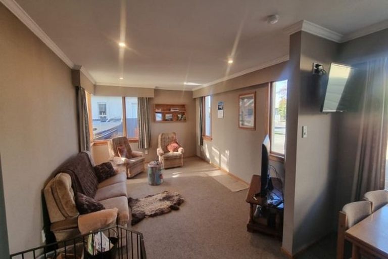 Photo of property in 30 Moa Street, Waikiwi, Invercargill, 9810
