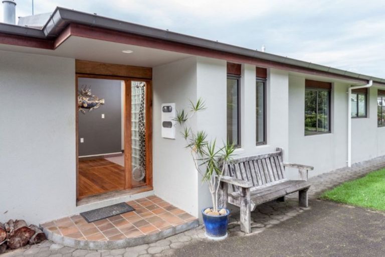 Photo of property in 8 Brenton Place, Whangamata, 3691