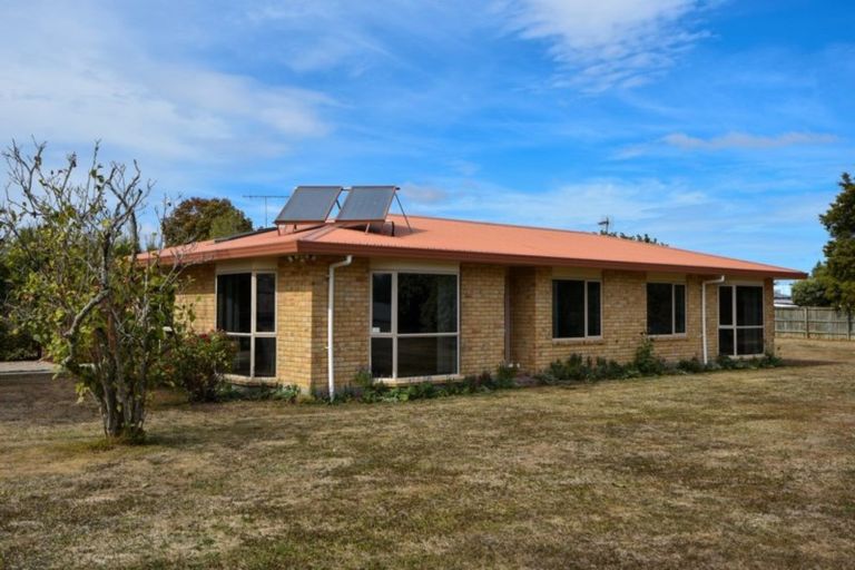 Photo of property in 21 Frederick Street, Carterton, 5713