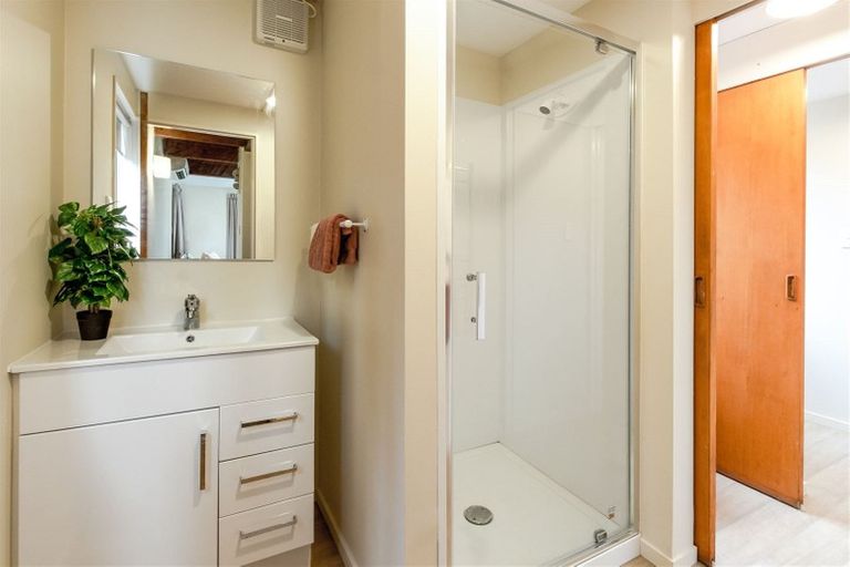 Photo of property in 2/67 Vincent Place, Opawa, Christchurch, 8023