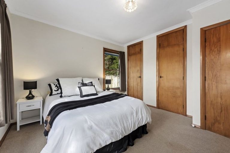 Photo of property in 8 Maire Street, Eastbourne, Lower Hutt, 5013