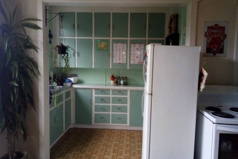 Photo of property in 4 Julian Street, Eltham, 4322