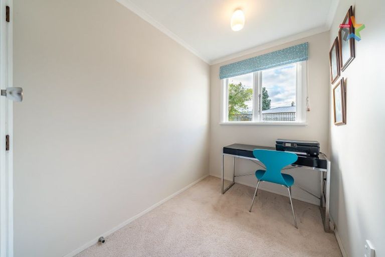 Photo of property in 27 Hinau Street, Woburn, Lower Hutt, 5010