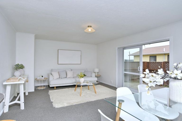 Photo of property in 3/277 Main South Road, Hornby, Christchurch, 8042