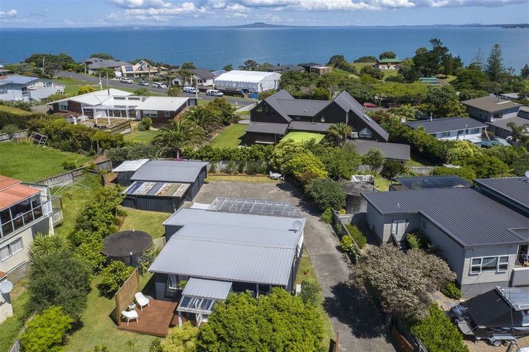 Photo of property in 19b Tiri Road, Manly, Whangaparaoa, 0930