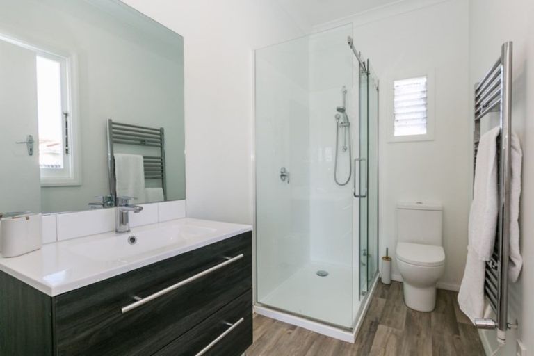 Photo of property in 302 Charles Street, Saint Leonards, Hastings, 4120