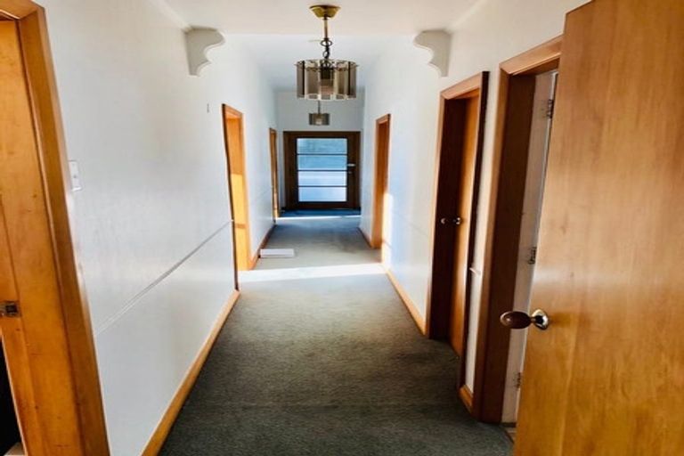 Photo of property in 4 Cecil Road, Wadestown, Wellington, 6012