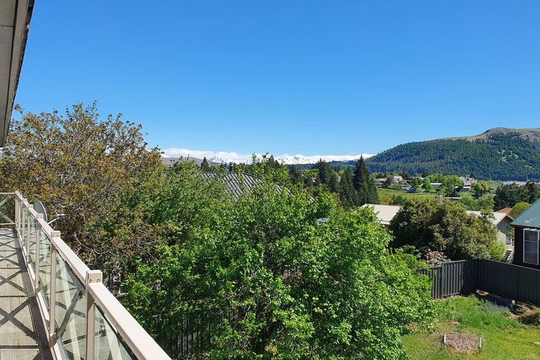 Photo of property in 35 Murray Place, Lake Tekapo, 7999