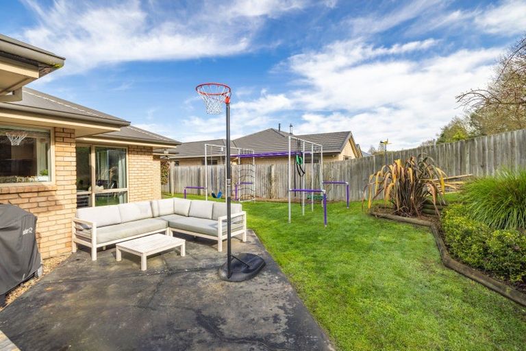 Photo of property in 49 Birkdale Drive, Shirley, Christchurch, 8061