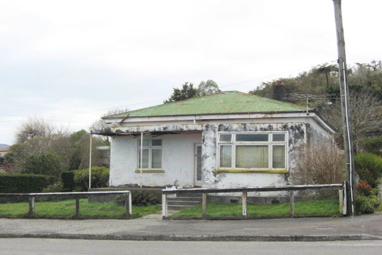Photo of property in 149 Bright Street, Cobden, Greymouth, 7802