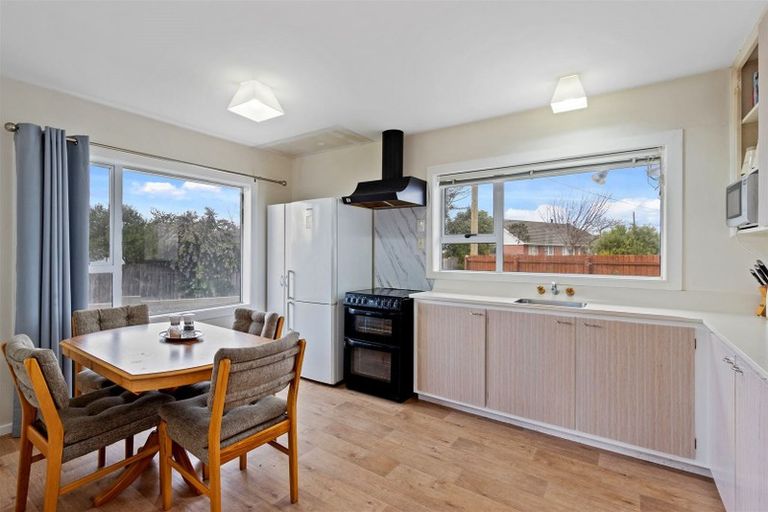 Photo of property in 9 Soberton Street, Aranui, Christchurch, 8061