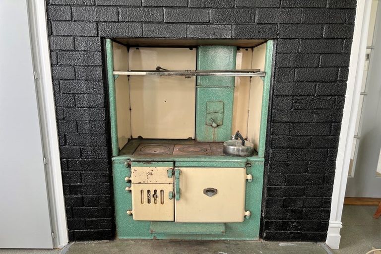 Photo of property in 20 Shakespeare Street, Milton, 9220