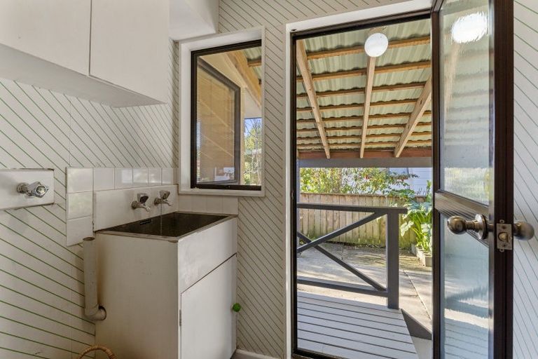 Photo of property in 8 Brandon Street, Otaki, 5512