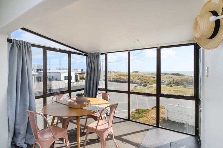 Photo of property in 21 Ocean Beach Street, Foxton Beach, Foxton, 4815