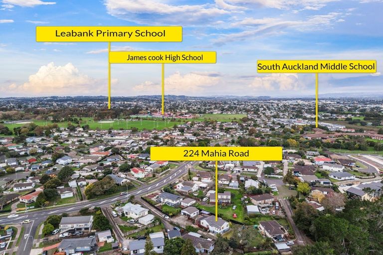 Photo of property in 224 Mahia Road, Weymouth, Auckland, 2103