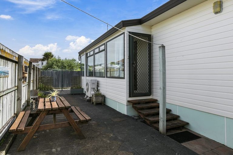 Photo of property in 38 Hinemoa Street, Waiwhetu, Lower Hutt, 5010