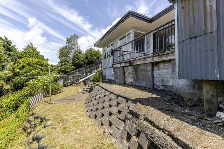 Photo of property in 5 Fernleigh Street, Ferndale, New Plymouth, 4310