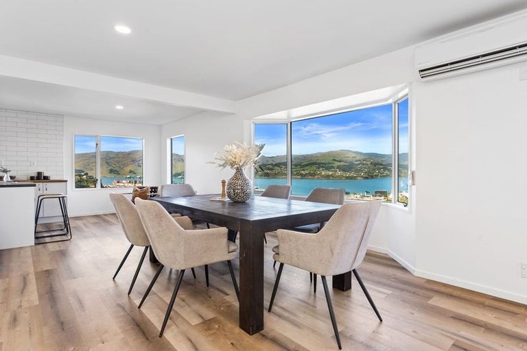 Photo of property in 16 Dudley Road, Lyttelton, 8082