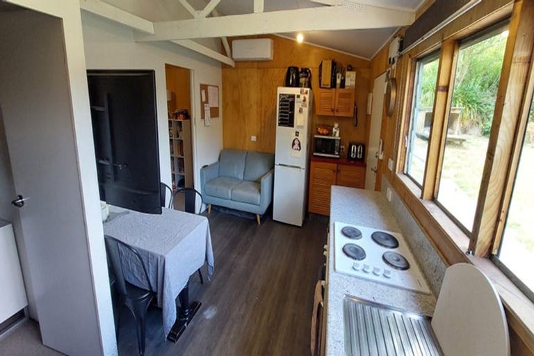 Photo of property in 25 Main Street, Hospital Hill, Napier, 4110