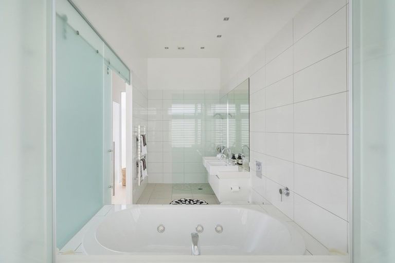 Photo of property in 25 Arawa Lane, Whitianga, 3510