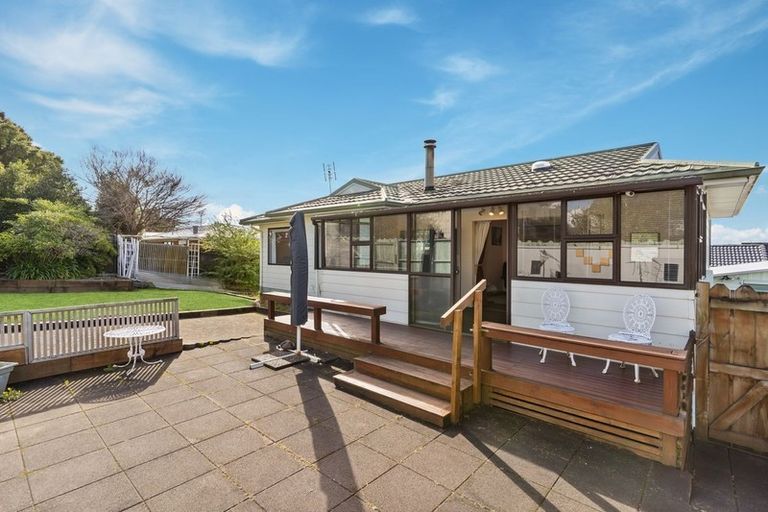 Photo of property in 6 Costar Place, Wiri, Auckland, 2104