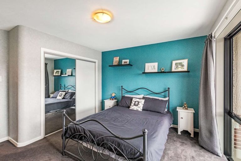 Photo of property in 12 Kitchener Street, Gore, 9710