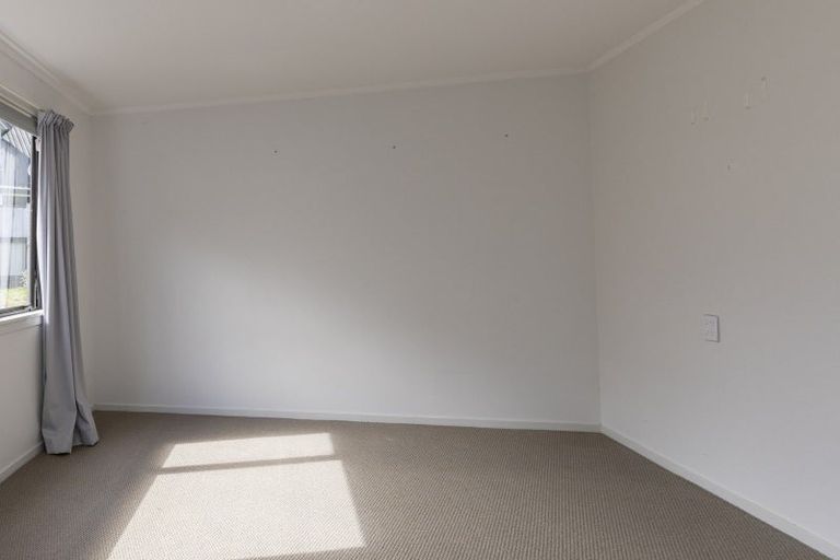 Photo of property in 35 Grace Crescent, Richmond Heights, Taupo, 3330