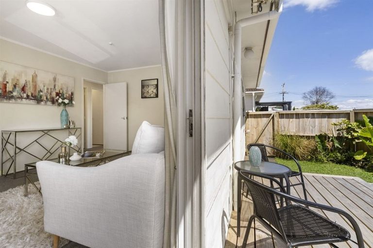 Photo of property in 3/68 Lake Road, Narrow Neck, Auckland, 0624